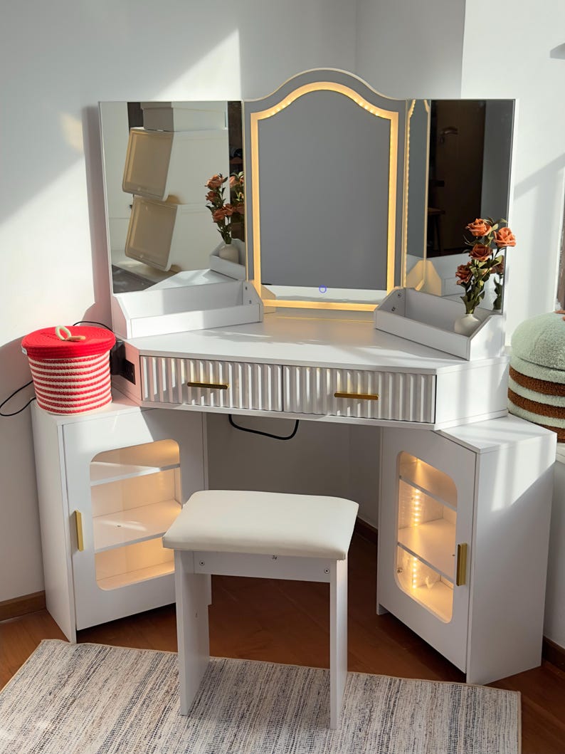 Corner Vanity Desk with Lights, Mirror, Storage Cabinets, Charging Station, Stool zdjęcie 2