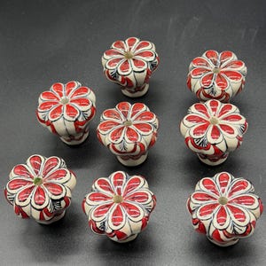ヴィンテージ 花型セラミック製 手描き花柄引き出しノブ ボルト付き 8個セット