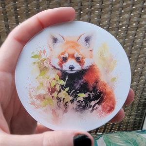 Sticker panda roux, sticker imperméable panda roux floue oeuvre aquarelle, virant au rouge, sticker panda mignon, bouteille d'eau vinyle autocollant 3 pouces