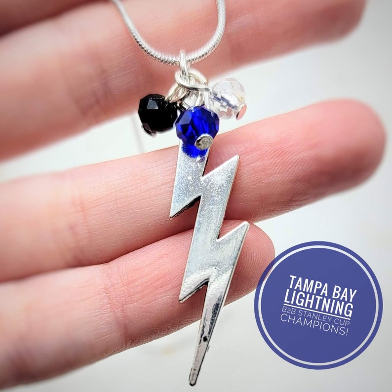 Tampa Bay Lightning Bolts Collier B2B Stanley Cup Champions Lightning Bolt Jewelry NHL Hockey Fan No 1 Bullshit Champa Bay Silver Pendant image 1