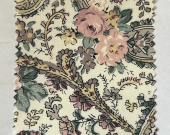 4 1/8" voorgesneden quiltvierkantjes, katoenen quiltstof, bloemenstoffen, charm packs, paisley stoffen, roze en crème, rozenstoffen