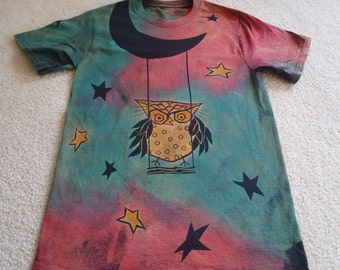 Owl swings on crescent moon, owl catches a fallen star, messager bag, full moon, man's small t-shirt discharged & dyed, freezer paper design