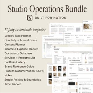 Könnte beinhalten: Ein Studio Operations Bundle für Notion mit 12 anpassbaren Vorlagen, darunter ein wöchentlicher Aufgabenplaner, vierteljährliche und jährliche Ziele, ein Inhaltsplaner, eine Einnahmen- und Ausgabenverfolgung sowie eine Zeiterfassung.