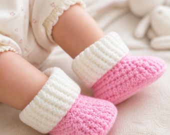 Easy Crochet Baby Boots Pattern – Minimal Newborn Booties (Newborn 0–3 Months) (PDF)