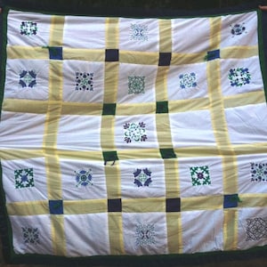 Crib / Lap machine embroidered floral design with fleece backing