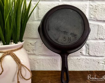 BSR (Birmingham Stove & Range) No. 5 Cast Iron Skillet