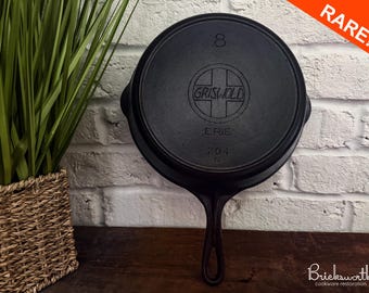 Griswold No. 8 Large Block Logo Cast Iron Skillet with Heat Ring
