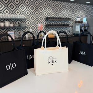 Personalized Canvas Tote Bag, Custom Name Tote, Minimalist White Canvas Bag, Monogram Tote, Custom Text Bag, Mini to Oversized, Gift for Her