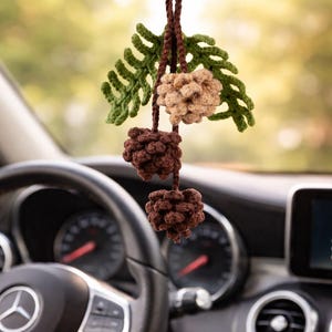 Szydełkowa zawieszka do samochodu z sosny, szydełkowa zawieszka do samochodu z roślinami, akcesoria samochodowe dla kobiet, urocze dekoracje do samochodu, prezent dla miłośnika roślin