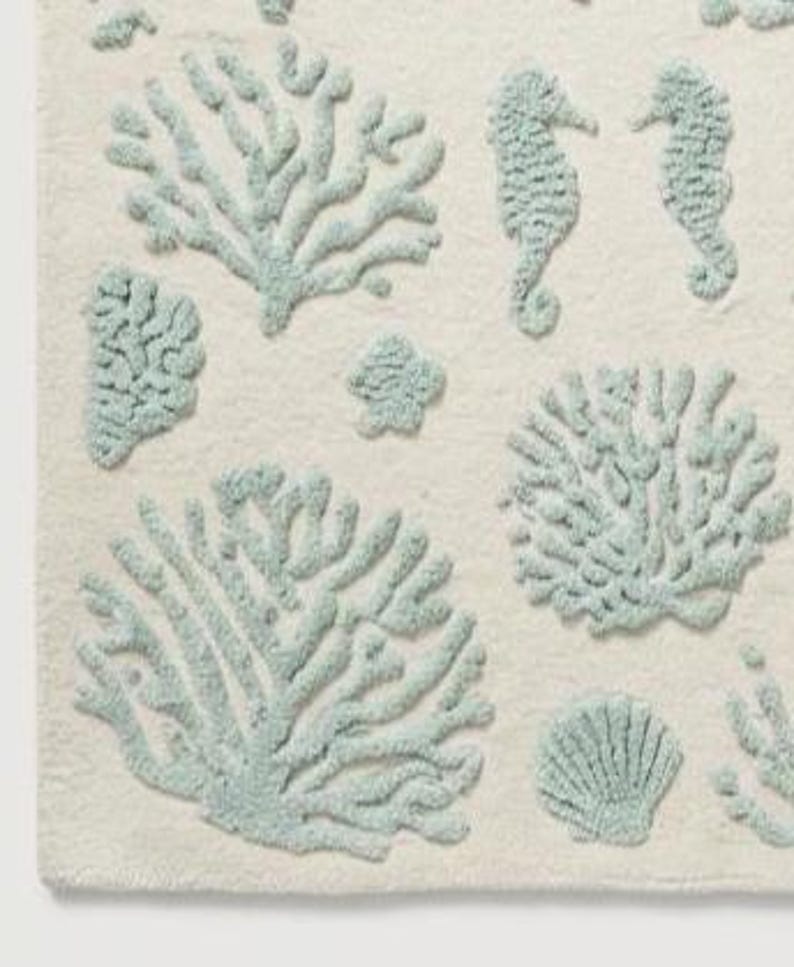 Alfombra de área de coral costero, alfombra con mechones inspirada en el océano, alfombra de vida marina, alfombra moderna neutra para sala de estar, alfombra suave para dormitorio, decoración de casa de playa imagen 4