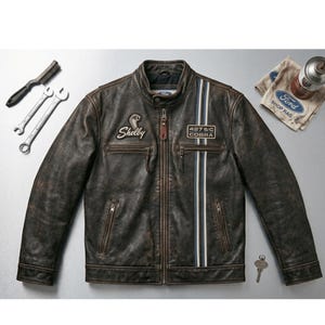 Chaqueta de cuero marrón desgastado Shelby Cobra, ropa de motociclista de carreras vintage.