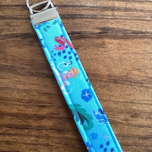 Disney Princess Cinderella Wristlet Key fob Keychain Key Ring