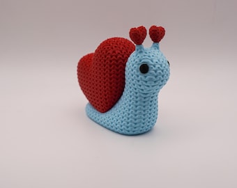 Love Snail Figurine | Knit Style Valentine's Decor