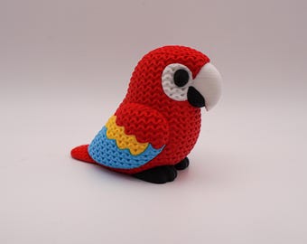 Scarlet Macaw Figurine | Knit Style Desk Pet