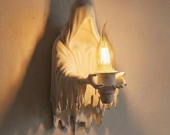 Ghost Wall Lamp – Sculptural Gothic Lighting, 3D Printed Matte Bedroom Decor