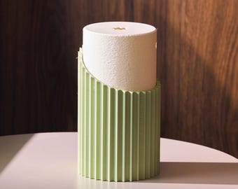 Sculptural Table Lamp – 3D Printed Ribbed Base, Modern Bedside Light