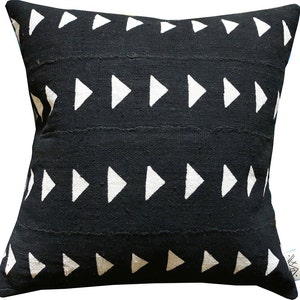 MEROE Mud Cloth/ African Mudcloth Pillow Covers various sizes image 1