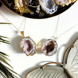 Agate Druzy Geode Half Pendant with Electroplated 24k Gold/Silver Edge (S52B28b)