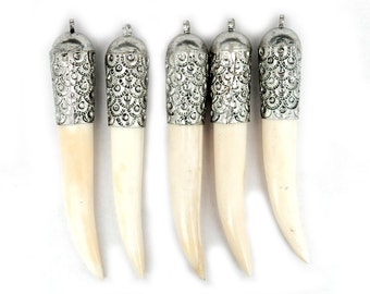 Tibetan-style White Colored Horn with Silver Toned Brass Cap and Bail (S79B5)