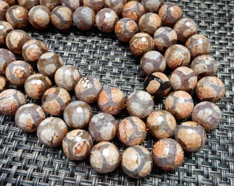Brown Orance Faceted Agate Rounded Beads - Soccer Ball Agate - 15mm Beads-- 1 STRAND - (S106B9-01)