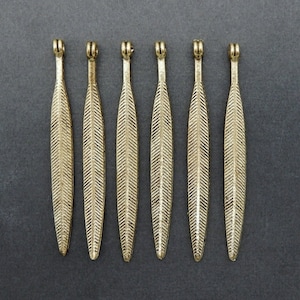 Brass Feather Pendant Charm (S4B3-10) Buy 1,, 3, 5, or 10