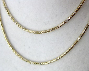 Guldkedja - 40 cm ormkedja i två toner med guld- och silverfinish (S43B10-02)