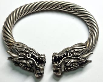 Beautiful Antique Tibetan Massive Dragon Heads Carved Bronze Excellent Art Bangle Bracelet#TibetanArt #DragonBracelet #BronzeMasterpiece