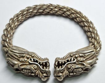 Beautiful Antique Tibetan Massive Dragon Heads Carved Bronze Excellent Art Bangle Bracelet#TibetanArt #DragonBracelet #BronzeMasterpiece