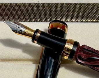 Hero Yundiao LE Fountain Pen | 14K Gold F Nib