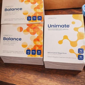 Paquete de suplementos Unicity Balance y Unimate / Sabor natural a limón y jengibre para favorecer la digestión y un estilo de vida saludable, 30 porciones