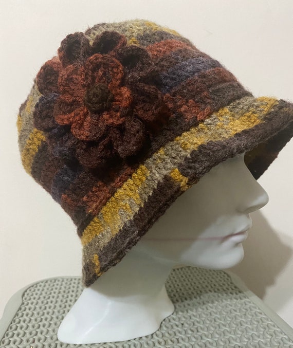 Cappello Cloche Donna Cappello Cloche all'Uncinetto con | Etsy Italia