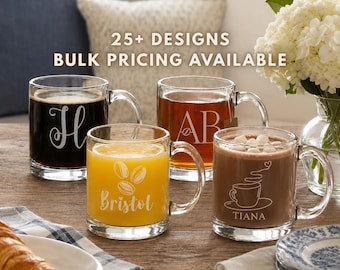 Taza de café de vidrio grabada a medida / Añade tus iniciales, nombre o diseño personalizado / Taza de 355 ml (12 oz) para damas de honor, padrinos de boda, profesores o con logotipo de empresa