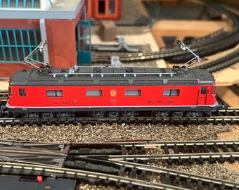 Rare Swiss freight train, Hobbytrain Re6/6 with 10 freight cars