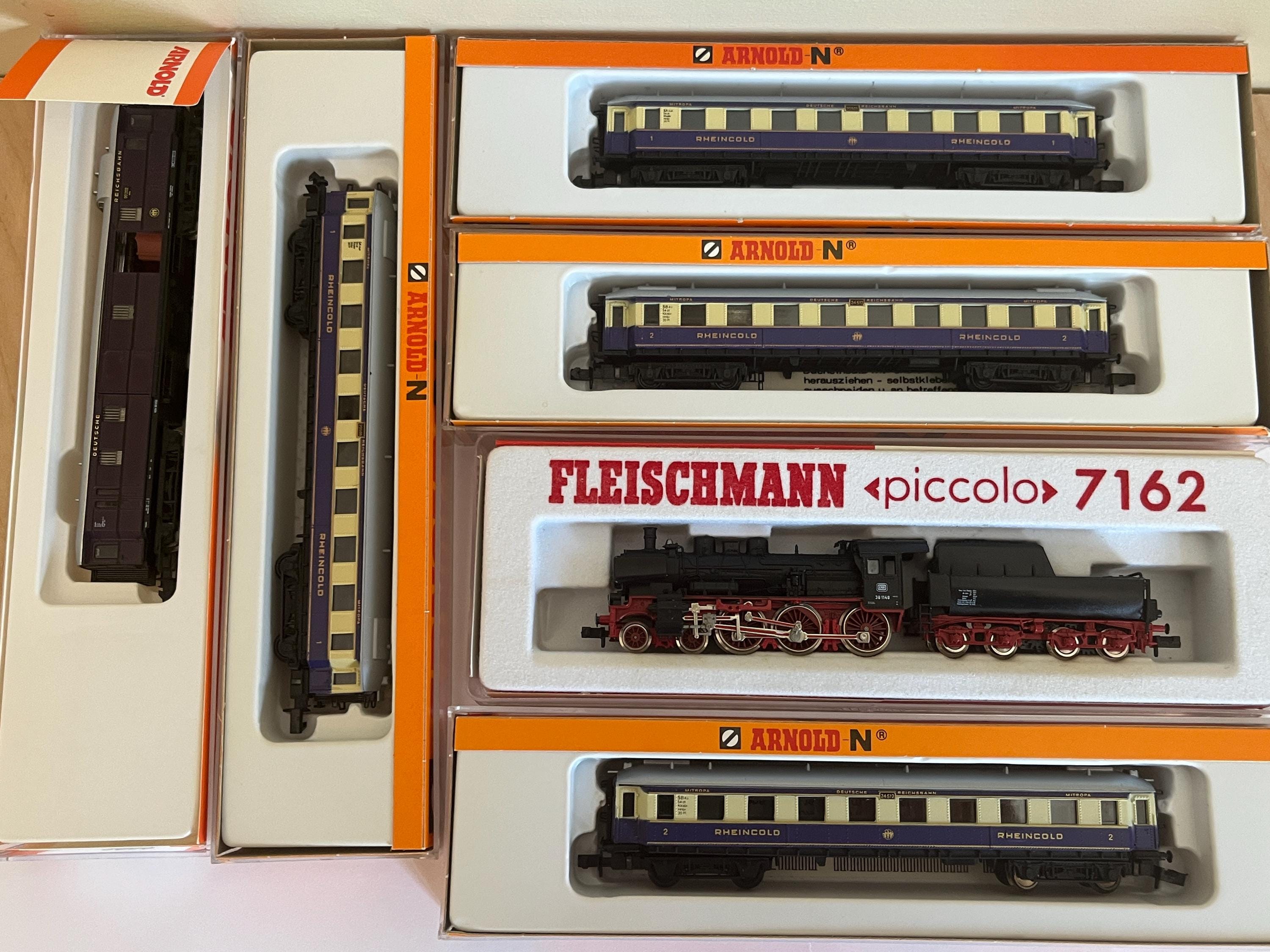 PIKO　レール&機関車セット （Fleischmann） Fleischmann 481103 HO Set: Electric Locomotive w/construction