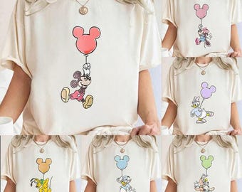 Balões coloridos voadores do Mickey Mouse e seus amigos da Disney, prontos para imprimir - Mickey, Minnie, Donald e Pluto para férias mágicas.