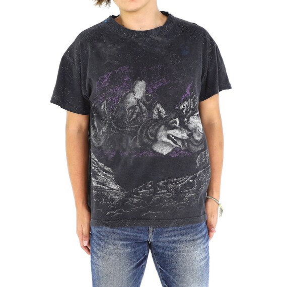 Wolves Graphic Vintage T-shirt