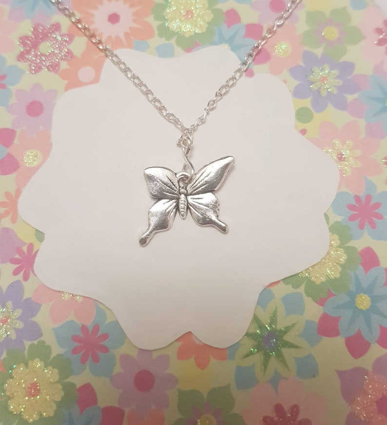 World Wide shipping Outlander jewellery Summertime Necklace Butterfly moth necklace and earring set