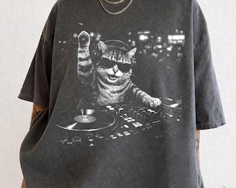 DJ Cat T-Shirt Funny Party Animal Graphic Tee, Vintage Cat Shirt for Music Lovers, Cat Dad Shirt Gift, Cat Mom Shirt, Cool Cat Meme Shirt