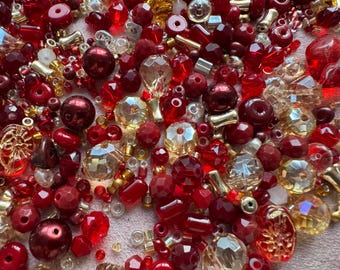 50g Red&Champagne Gold Glass Bead Mix, Mixed Glass Beads for Jewelry Making, Faceted Crystal, Heart Beads, Seed Beads, DIY Bracelet Supplies