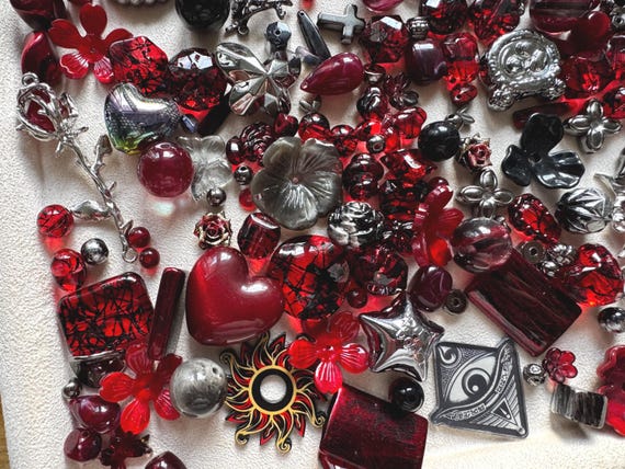 Red Black Gothic Bead Mix, Halloween Beads, Vampire Acrylic Beads, Alloy Charm Mix for Jewellery Making — Crimson Night