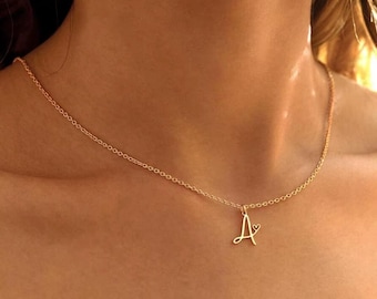 Collar con letra inicial personalizada, colgante con alfabeto dorado, joyería de moda, regalo de cumpleaños para ella