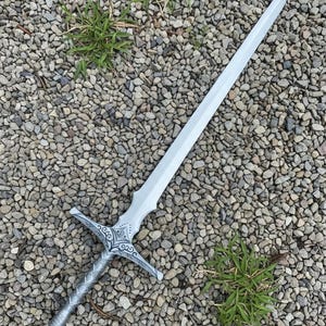Custom Wooden Sword – Medieval Fantasy Replica – Handcrafted Cosplay Weapon Prop