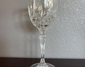 Marquis by Waterford Markham Crystal Wine Goblet | Traditional Irish Hand Cut Fine Crystal Wine Glasses | Traditional Stemware from Europe