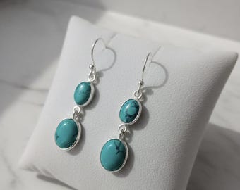Örhängen med turkosa ädelstenar | Handgjorda hängande örhängen i 925 sterlingsilver | Smycken med naturliga turkosa örhängen | Boho silverörhängen, present