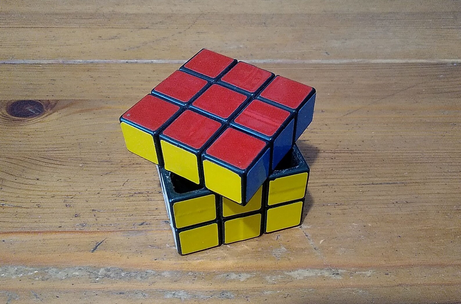 rubik's cube box