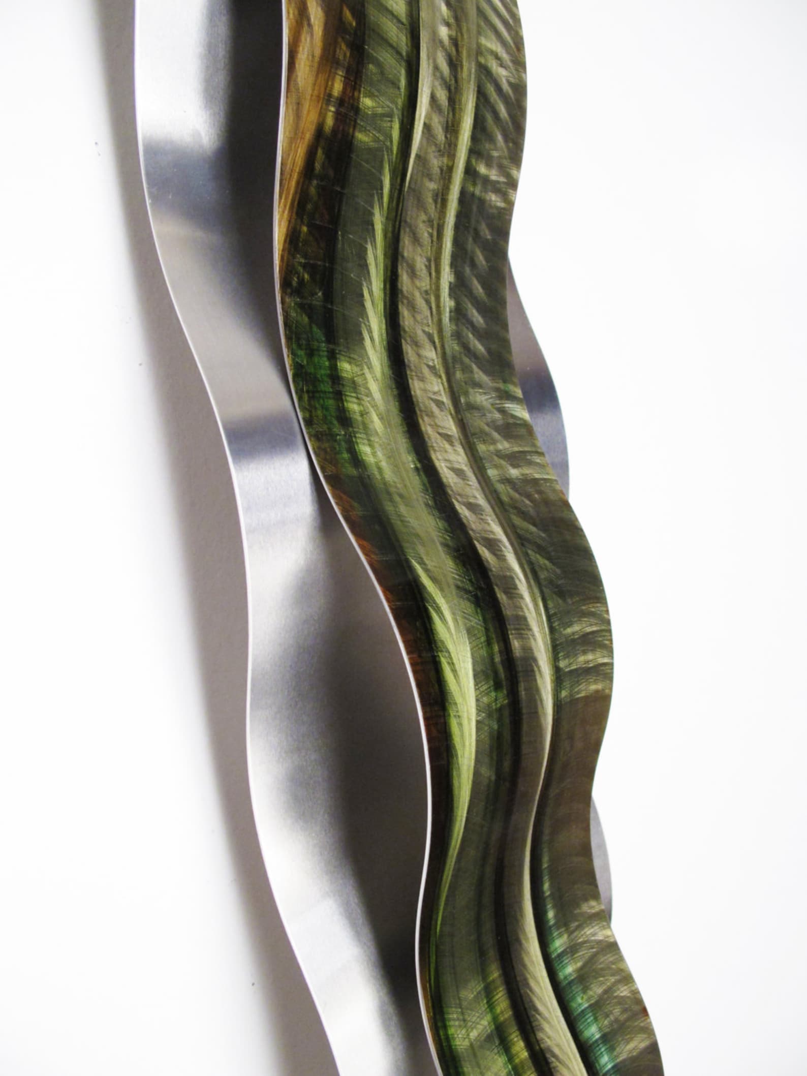 Metal Wall Art Green Metal Wall Sculpture rythmic | Etsy