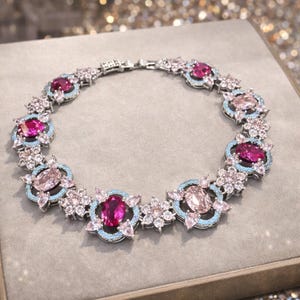 Conjunto de joyas de lujo con cristales Swarovski: collar, pendientes y pulsera. Conjunto de joyas nupciales para bodas. Joyas de noche llamativas. imagen 5