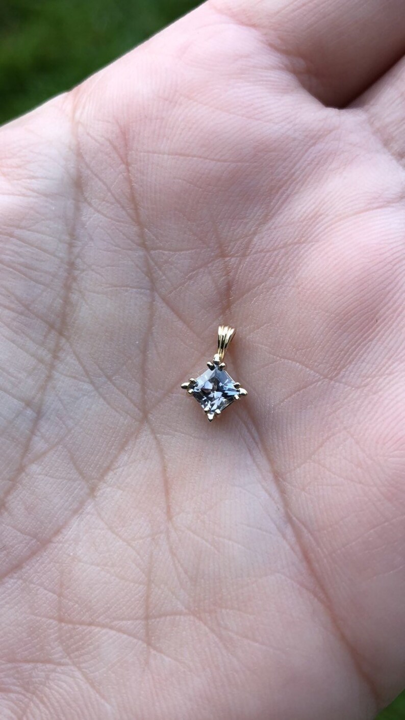 Genuine Montana Sapphire Color Change Pale Blue Green to Pink Purple Princess cut Pendant in 14 karat Yellow Gold