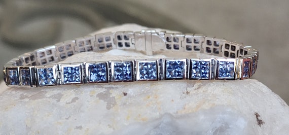 Yogo sapphire bracelet discount