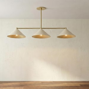 Moderne lineaire kroonluchter met 3 lampen uit het midden van de eeuw, crème en messing keukeneilandverlichting, eettafelkroonluchter